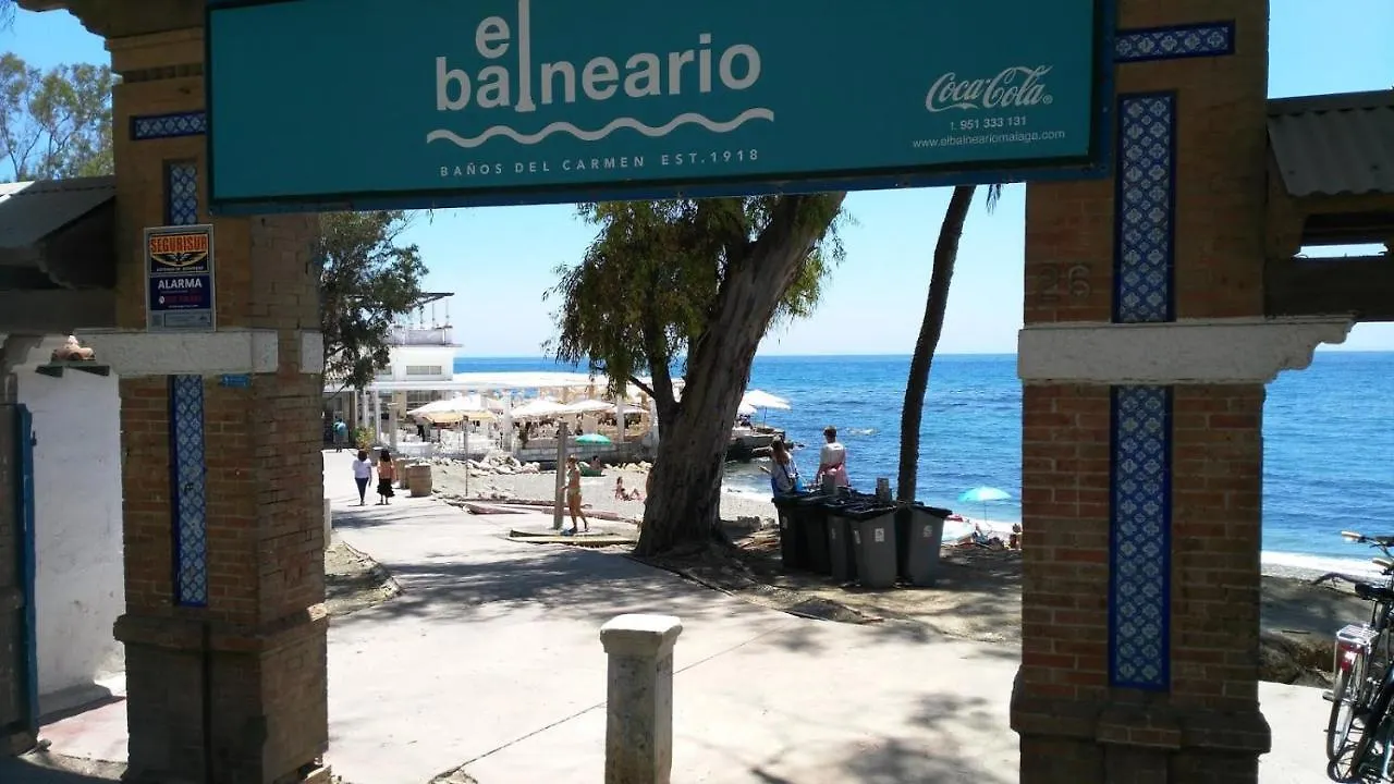 Villa Regionalista Principios Siglo XX 1919 -Pedregalejo-Banos Del Carmen-A Unos Metros Del Mar!!! Piscina Climatizada Bajo Peticion Málaga